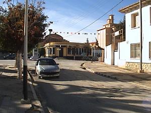 LE TELAGH LA CAVE